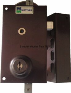 Serrure Mottura 448 3 points main droite