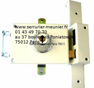 Serrure VAK 3 ou 5 points horizontale à tirage main droite